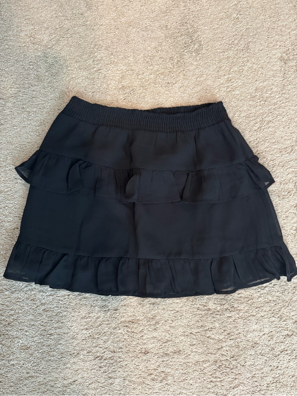 Ruffle black skirt